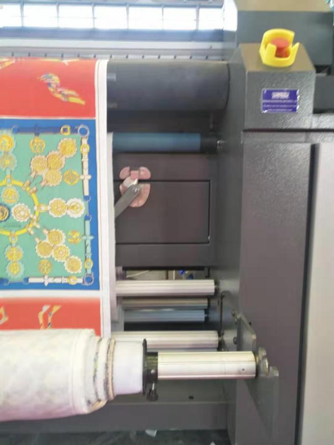 Macchina di stampaggio di tessuti di Digital di sublimazione per tessuto due pezzi di Epson DX5 0