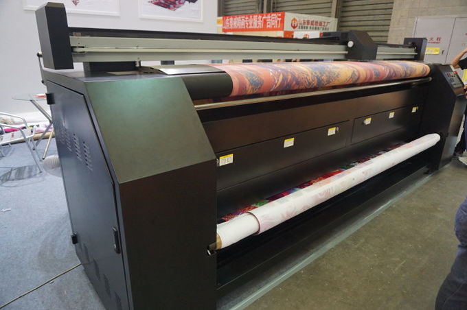 stampante del tessuto di sublimazione della macchina di stampaggio di tessuti di 2.3m Digital/tintura di Muticolor 1