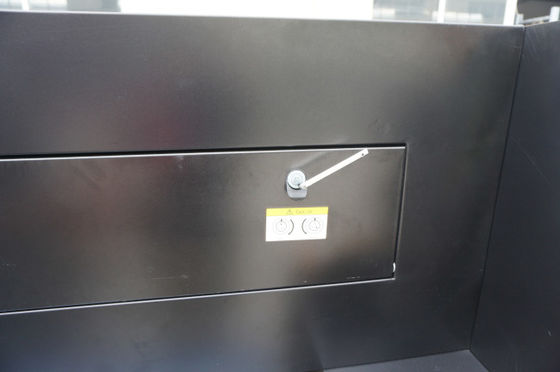 macchina diretta di sublimazione di calore della tintura di 2500mm per la stampante del tessuto della bandiera