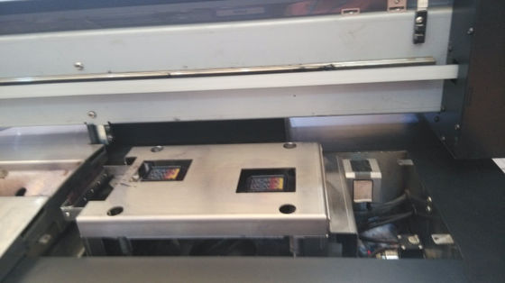 stampatrice di sublimazione del tessuto dello specchio di 3.2M per la bandiera che rende dell'interno & all'aperto