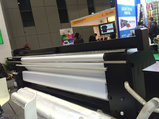 Rotolo per rotolare la stampante della bandiera dell'insegna di Digital per la pubblicità all'aperto dell'interno