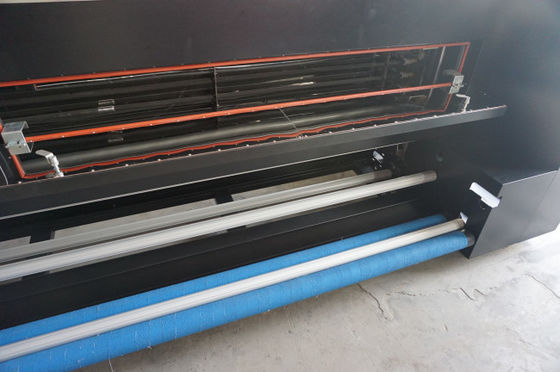 Grande lavoro automatico della stampa di calore di sublimazione insieme alle stampanti piezo-elettriche