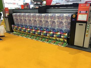 Stampatrice dell'insegna del tessuto di sublimazione della tintura di Digital per la stampa dei vestiti