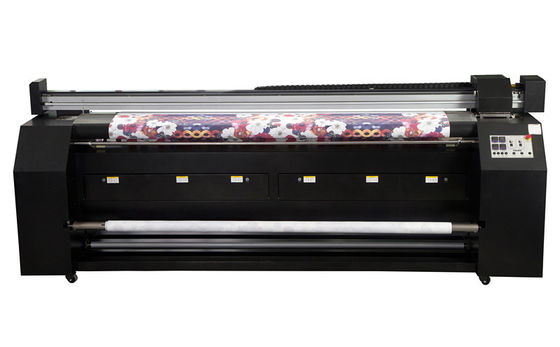 Macchina di stampaggio di tessuti di Digital della bandiera di sublimazione della tintura per il manifesto dell'interno ed all'aperto