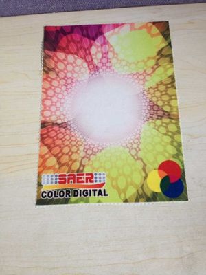 Il filo di ordito ha tricottato il tessuto stampato digitale per l'insegna della spiaggia dell'ombrello