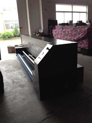 3.2m direttamente rotolano per rotolare la macchina della riparazione del tessuto del radiatore della sublimazione